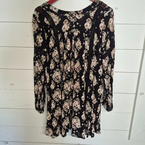 Black Floral Boho Tunic Dress W/ Crochet Details By Rebellion Size M - Picture 5 of 7